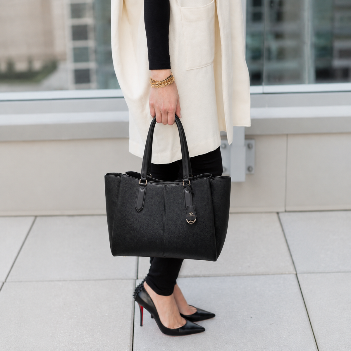 Borsa Essenza™ - Elegante e Raffinata con Triplo Scomparto
